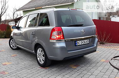 Минивэн Opel Zafira 2008 в Дрогобыче