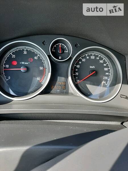 Минивэн Opel Zafira 2007 в Ужгороде фото 9 Минивэн Opel Zafira 2007 в Ужгороде