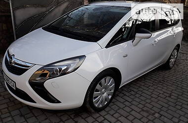 Універсал Opel Zafira 2013 в 