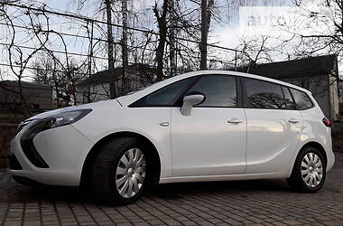 Універсал Opel Zafira 2013 в 