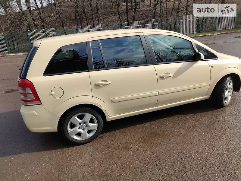 Мінівен Opel Zafira 2009 в Львові