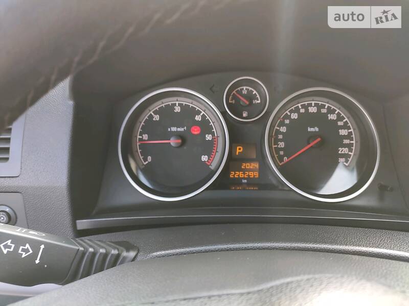 Мінівен Opel Zafira 2009 в Львові