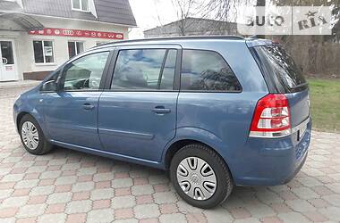 Універсал Opel Zafira 2008 в 