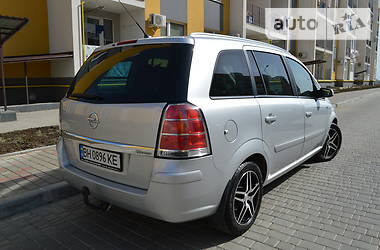 Минивэн Opel Zafira 2007 в Одессе