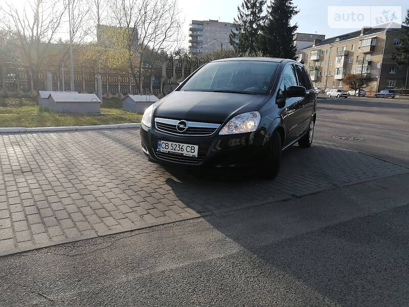 Мінівен Opel Zafira 2009 в Рівному