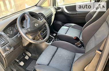 Мінівен Opel Zafira 2001 в 