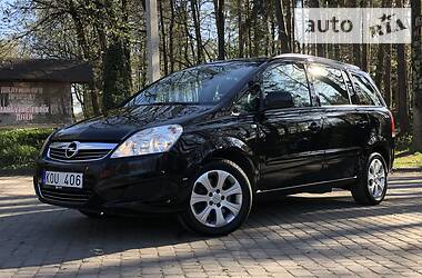 Мінівен Opel Zafira 2010 в 