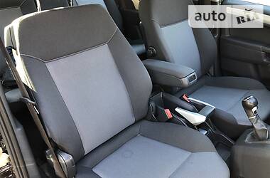 Мінівен Opel Zafira 2010 в 
