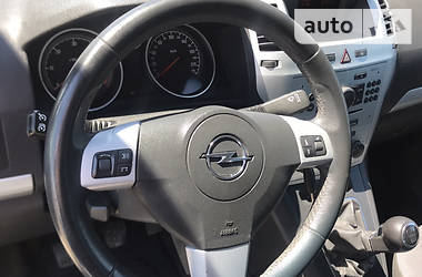 Універсал Opel Zafira 2009 в 