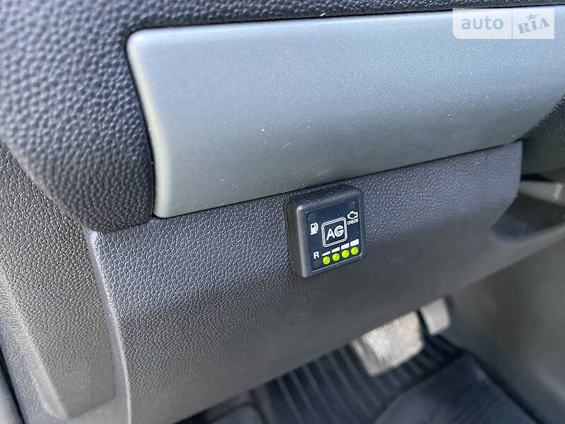 Мінівен Opel Zafira 2010 в Луцьку
