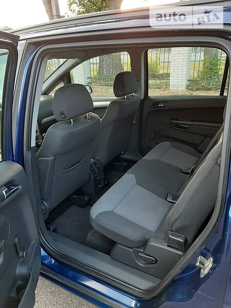 Мінівен Opel Zafira 2008 в Тернополі