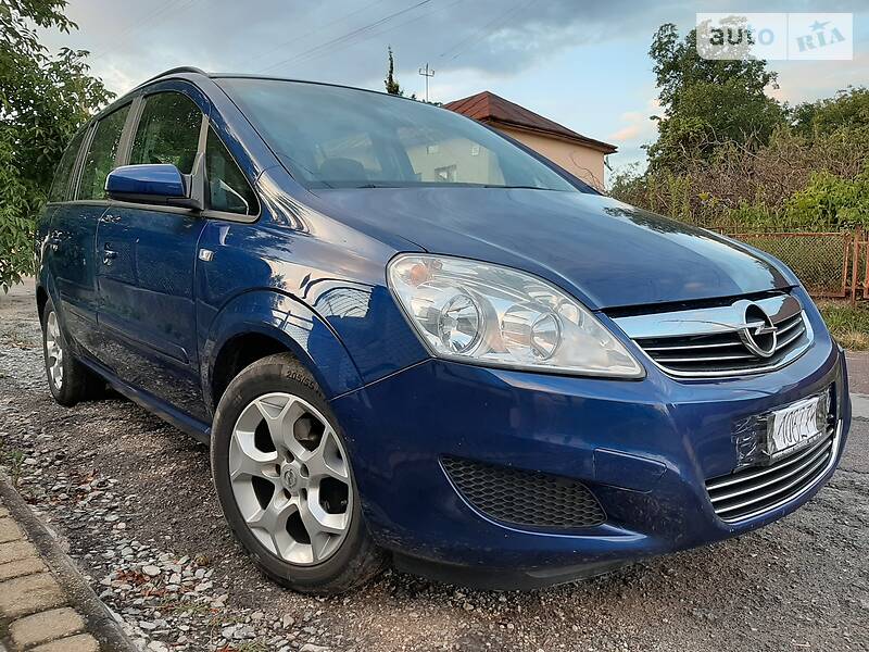 Мінівен Opel Zafira 2008 в Тернополі