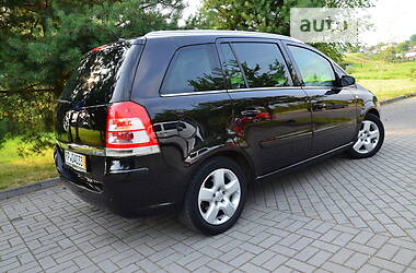 Минивэн Opel Zafira 2009 в Дрогобыче