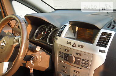 Універсал Opel Zafira 2008 в 