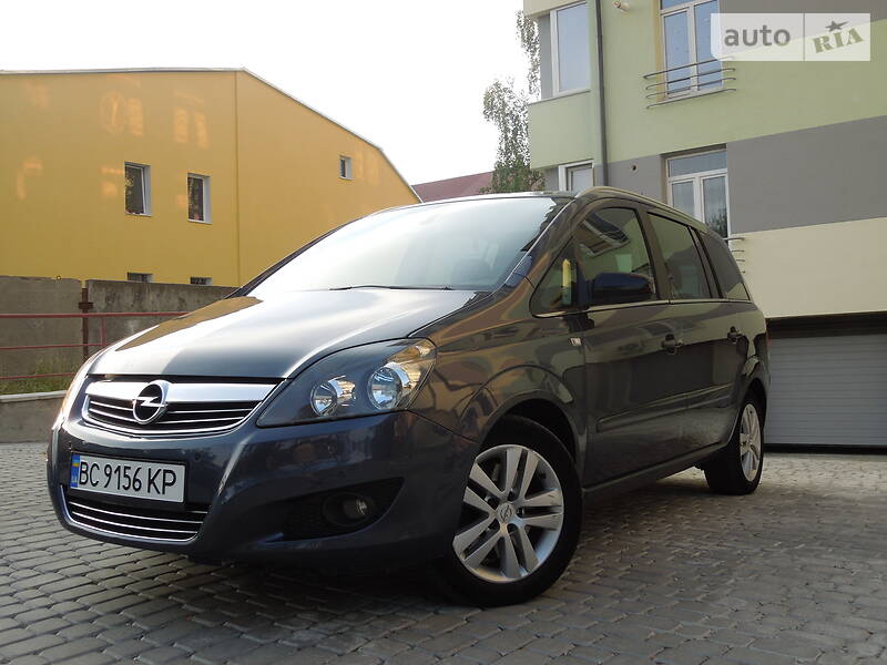 Універсал Opel Zafira 2008 в 