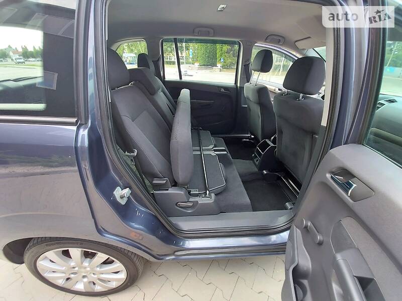 Мінівен Opel Zafira 2007 в Білій Церкві