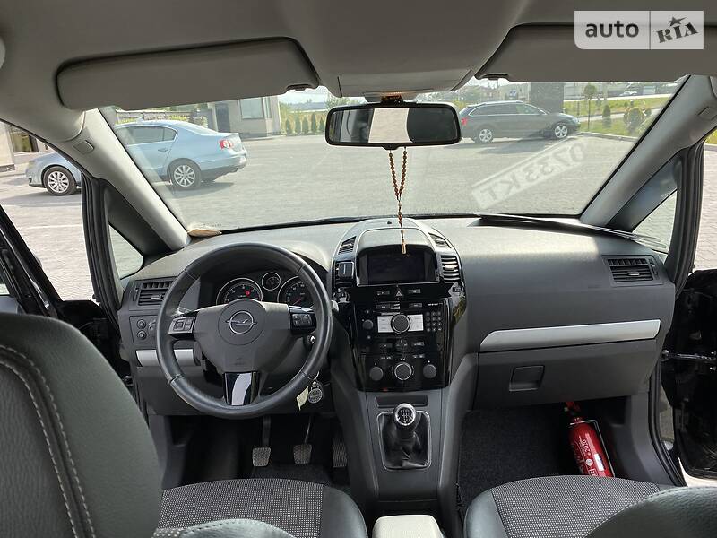 Мінівен Opel Zafira 2008 в Стрию фото 35 Мінівен Opel Zafira 2008 в Стрию
