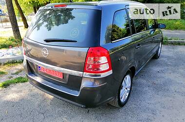 Мінівен Opel Zafira 2009 в 