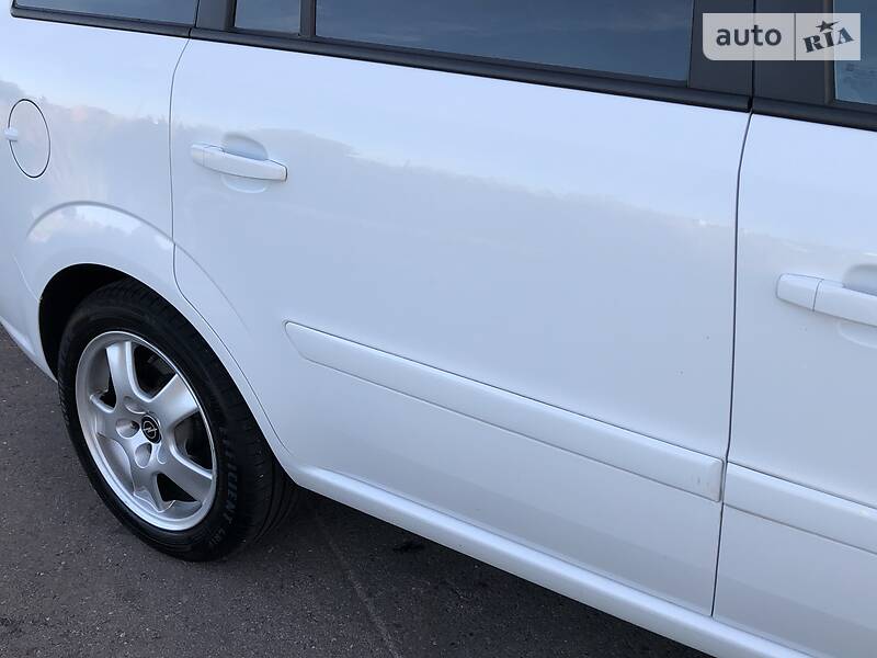 Мінівен Opel Zafira 2009 в Дрогобичі