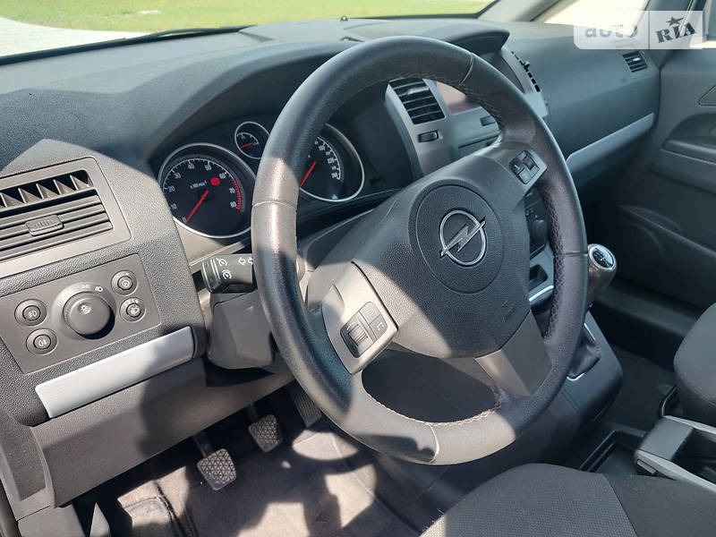 Мінівен Opel Zafira 2006 в Львові