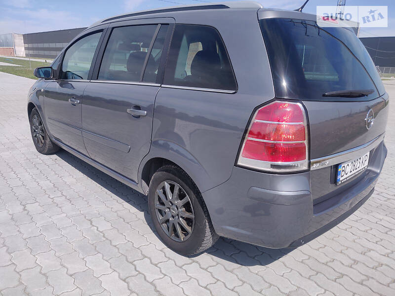 Мінівен Opel Zafira 2006 в Львові