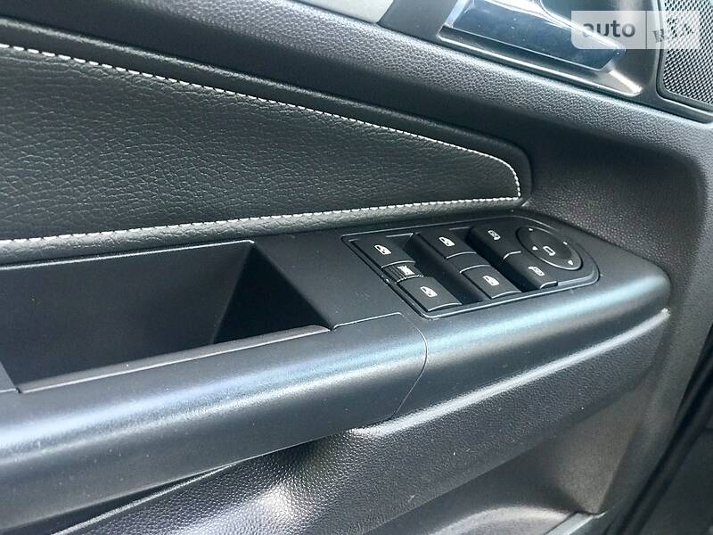 Мінівен Opel Zafira 2010 в Дрогобичі