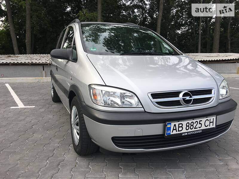Універсал Opel Zafira 2003 в Вінниці