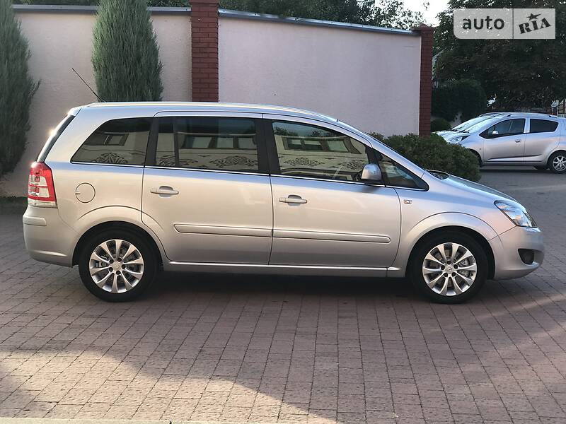 Універсал Opel Zafira 2009 в Стрию фото 8 Універсал Opel Zafira 2009 в Стрию