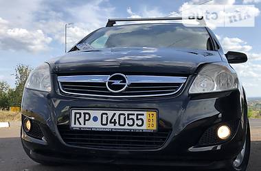 Универсал Opel Zafira 2009 в Дрогобыче