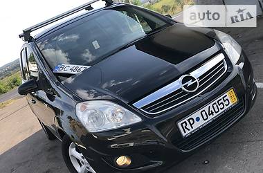 Универсал Opel Zafira 2009 в Дрогобыче