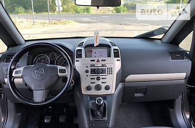 Универсал Opel Zafira 2009 в Дрогобыче