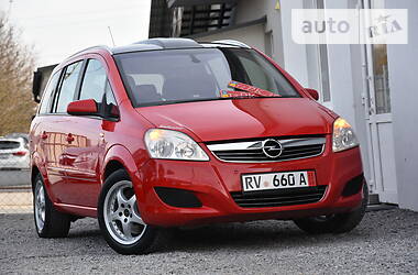 Минивэн Opel Zafira 2009 в Дрогобыче