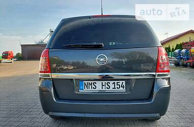 Минивэн Opel Zafira 2014 в Луцке