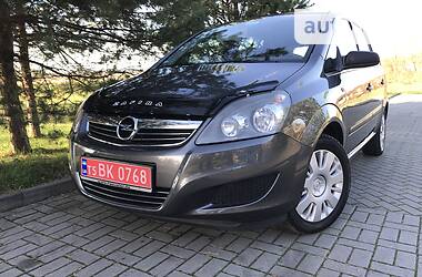 Минивэн Opel Zafira 2009 в Дрогобыче