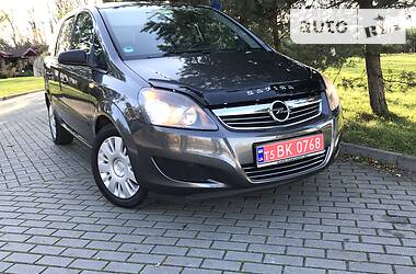 Минивэн Opel Zafira 2009 в Дрогобыче