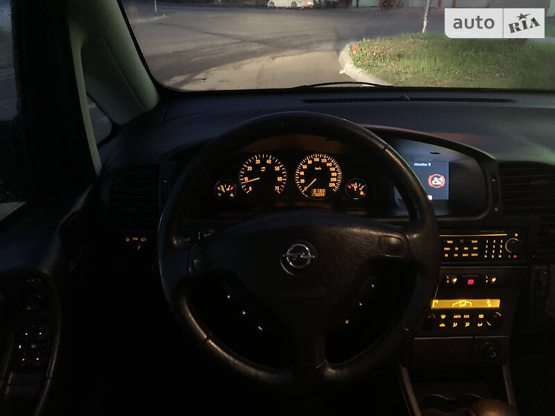 Минивэн Opel Zafira 2004 в Боярке фото 10 Минивэн Opel Zafira 2004 в Боярке
