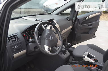 Универсал Opel Zafira 2009 в Дрогобыче