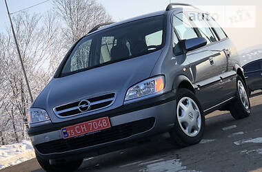 Минивэн Opel Zafira 2004 в Дрогобыче