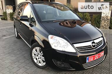 Минивэн Opel Zafira 2010 в Стрые