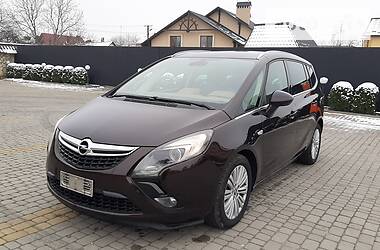 Минивэн Opel Zafira 2016 в Львове