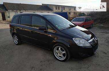 Универсал Opel Zafira 2009 в Дубно