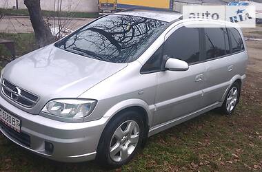 Минивэн Opel Zafira 2004 в Луцке