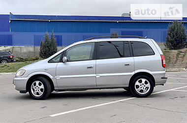 Минивэн Opel Zafira 2005 в Виннице