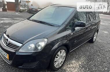 Минивэн Opel Zafira 2013 в Збараже