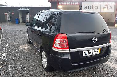 Минивэн Opel Zafira 2013 в Збараже