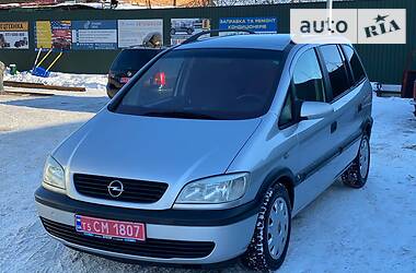 Минивэн Opel Zafira 2002 в Владимир-Волынском