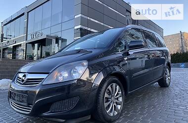 Мінівен Opel Zafira 2011 в Львові