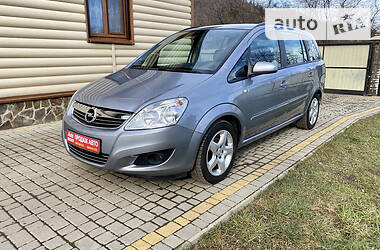 Универсал Opel Zafira 2008 в Косове