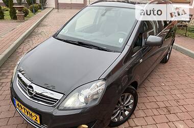 Минивэн Opel Zafira 2011 в Стрые