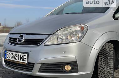 Минивэн Opel Zafira 2013 в Стрые